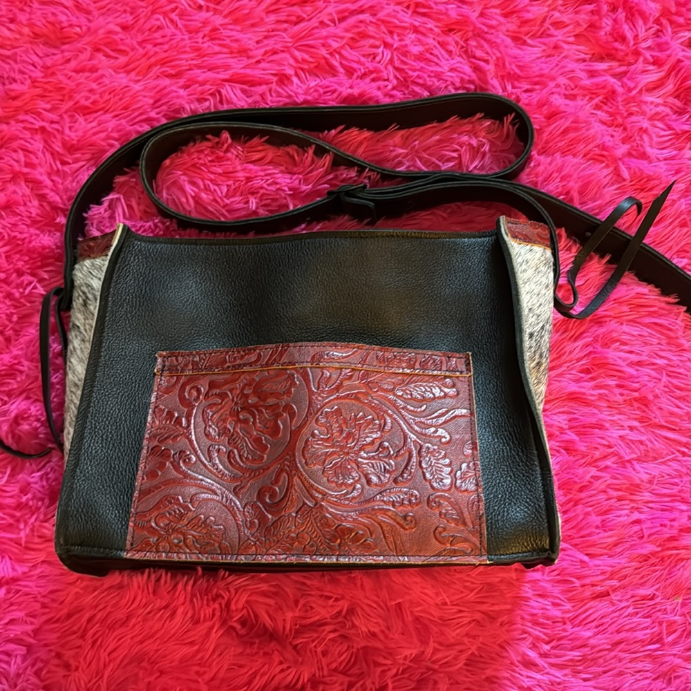 Bronc Cowhide Crossbody View 2